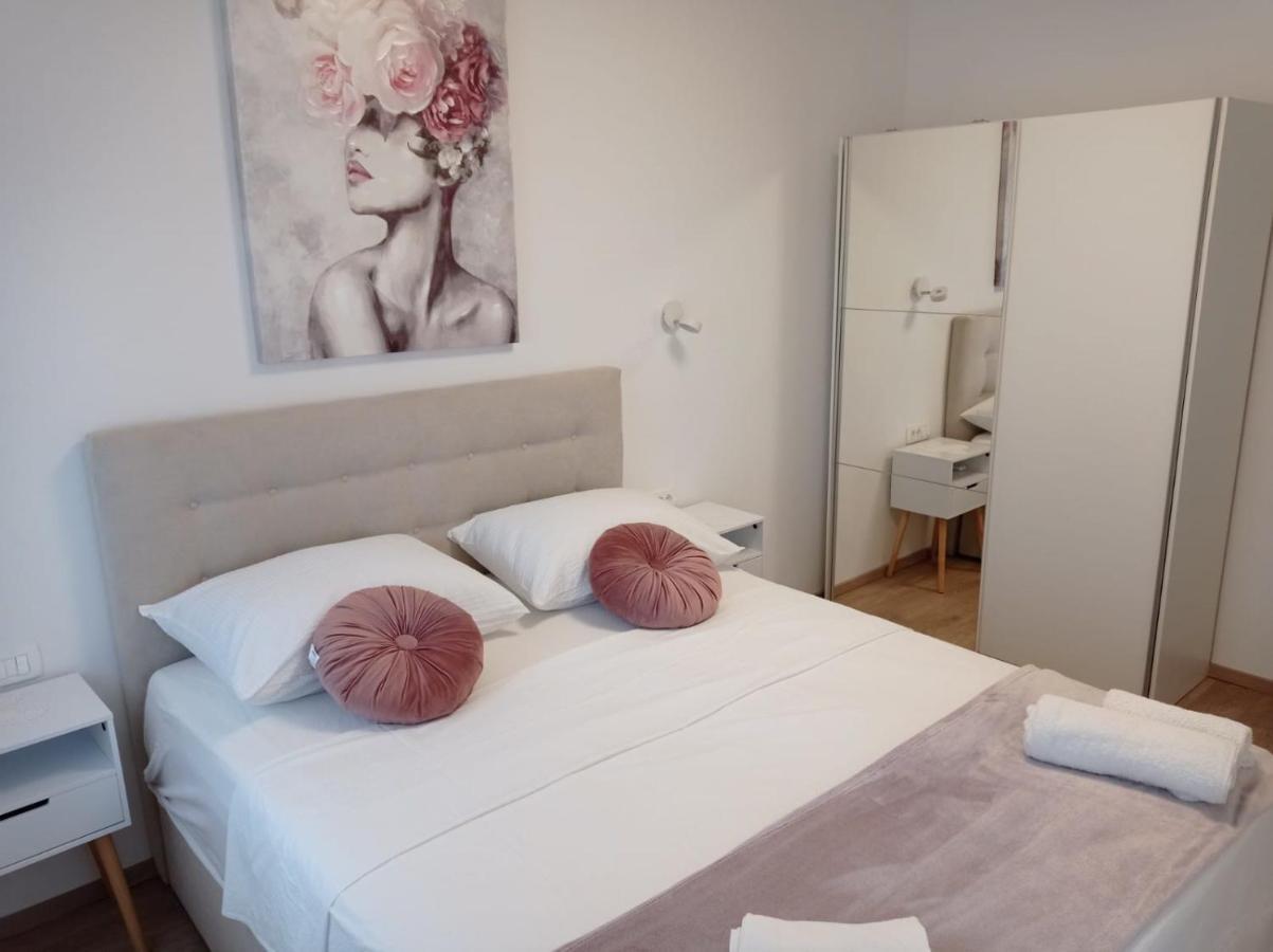 Apartman Franc S Vir Buitenkant foto